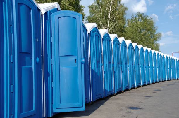 Portable restroom solutions in Maxwell, CA